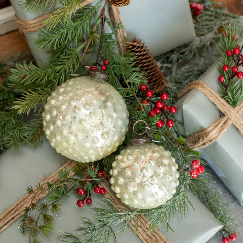 4" WHITE HOBNAIL KUGEL ORNAMENT